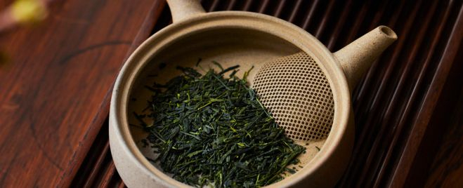 Grüntee Zubereitung und Zubehör