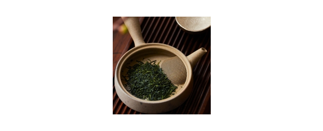 Grüntee Zubereitung und Zubehör