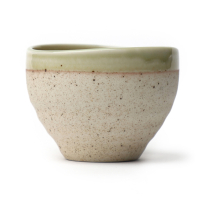 Tasse à thé japonaise en argile Rokurome