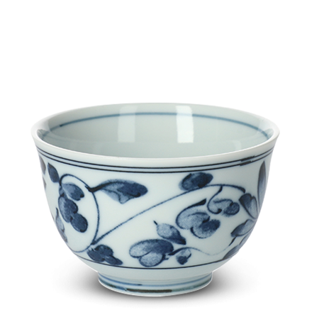 Teacup Japan Porcelain Karakusa