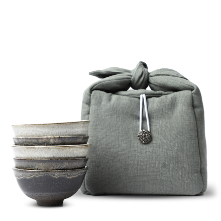 Yoshi En, coffret de 5 bols à thé, pièces noires et blanches, sac de protection gris