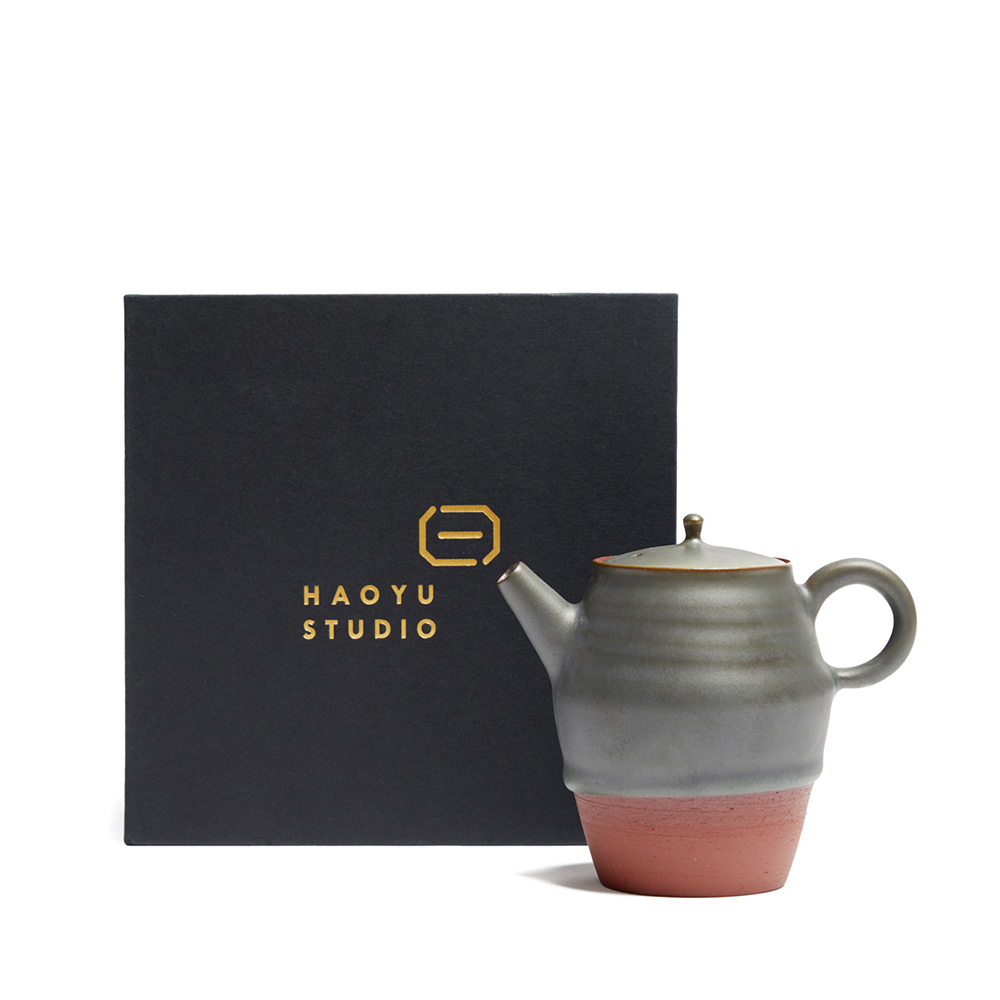 Wu Haoyu - Limited Edition Liu Bao Urn Teapot