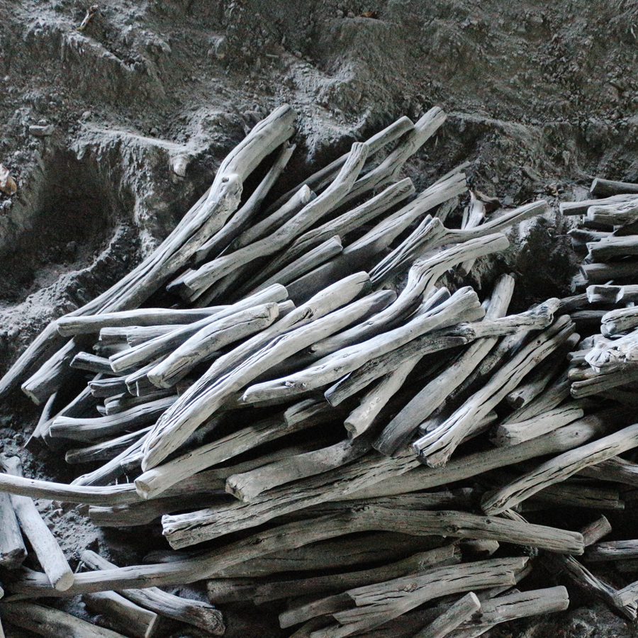 Binchotan Activated Carbon Water Filter Set of 2 Binchotan Activated Carbon Water Filter Set of 2