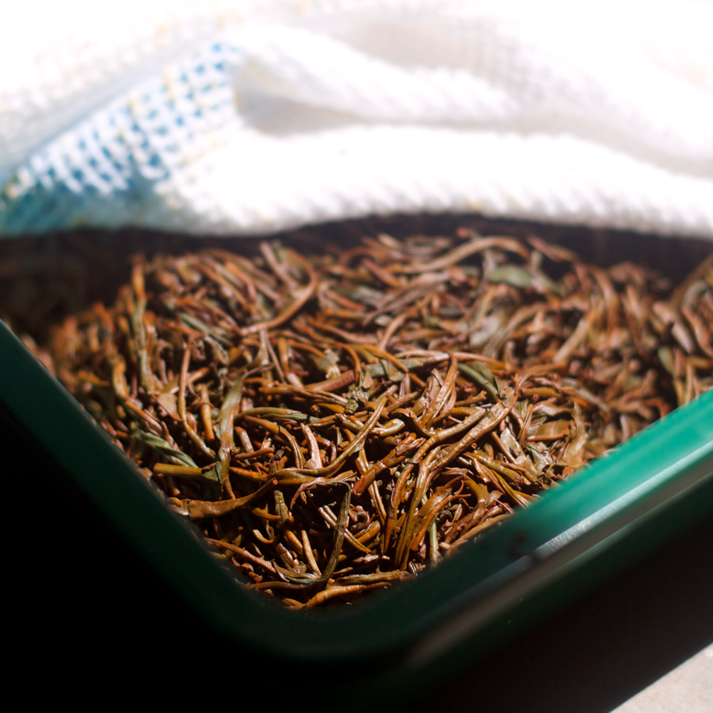 CEYLON SUPREME HAND-ROLLED 