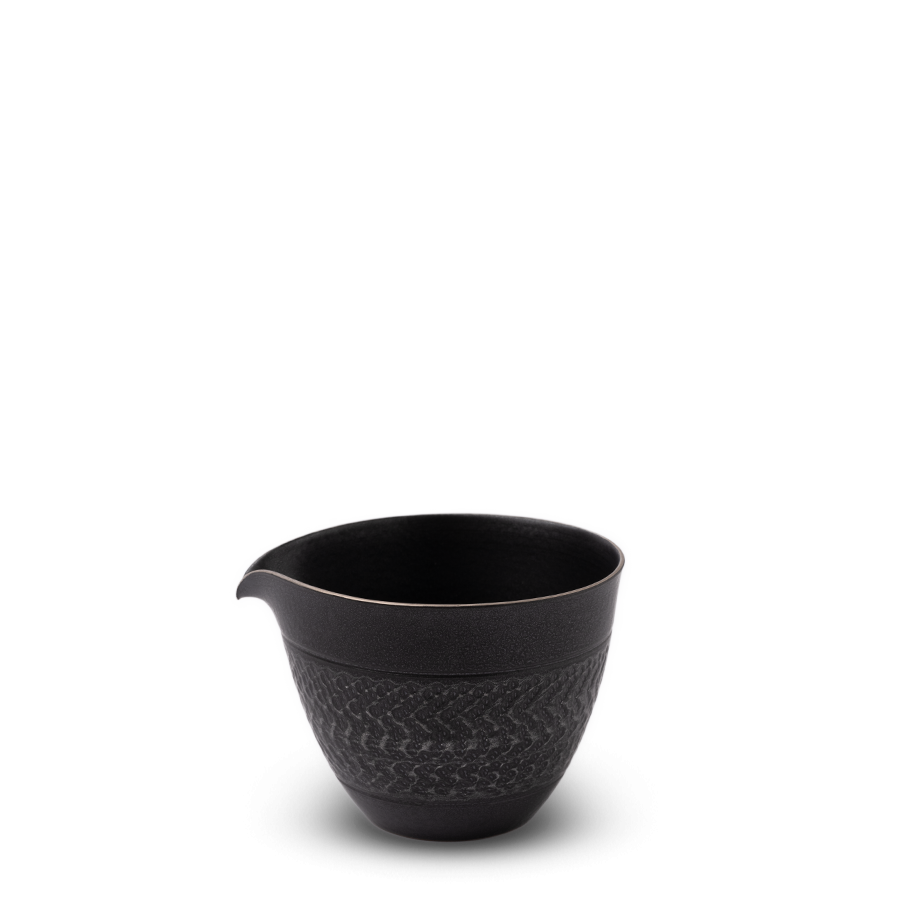 Jingdezhen Iron Glaze Gong Dao Bei