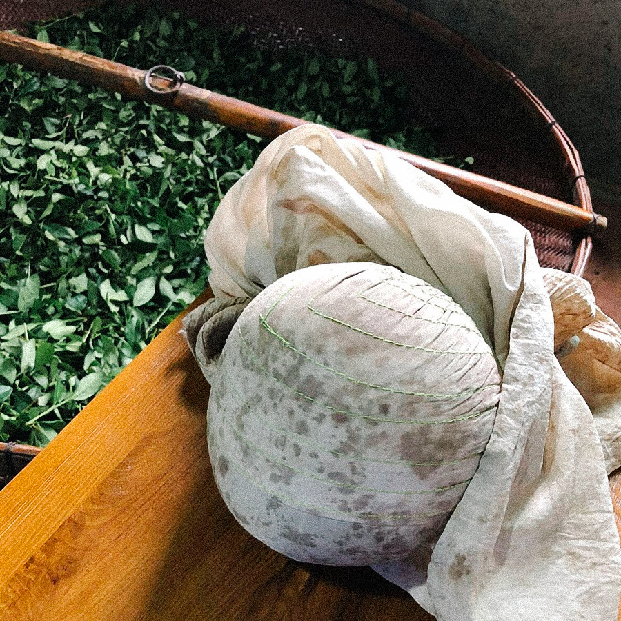 THAI SOFT STEM OOLONG NO.17 Organic THAI SOFT STEM OOLONG NO.17 Organic