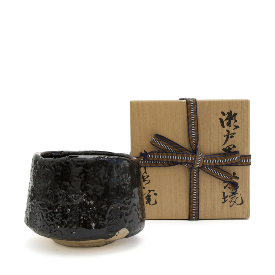 Vintage Chawan Seto-guro Toyozo Arakawa #3
