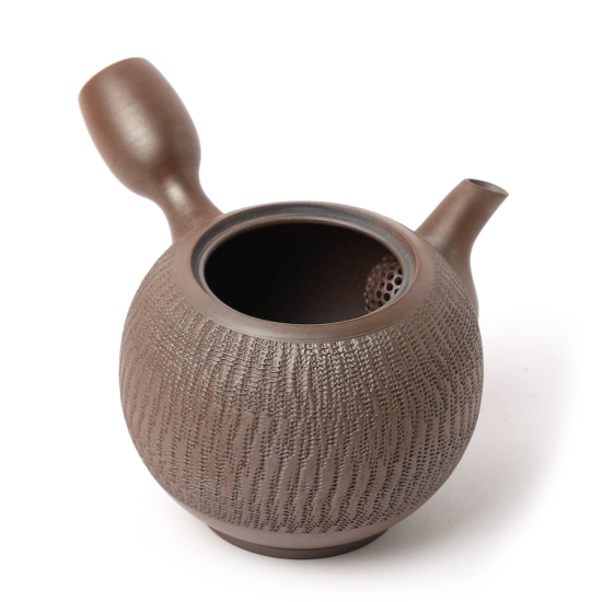 KYUSU BANKO TACHI MARUBIRI