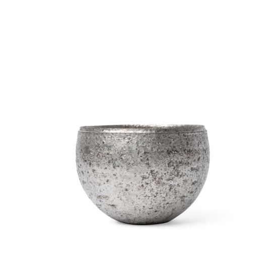 Takashi Endoh tasse ronde argentée
