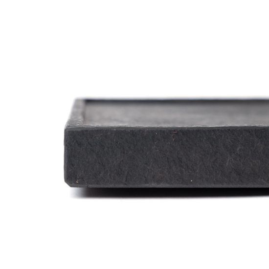 Teeboot Ujin Stone