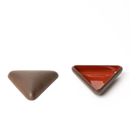 Nanbu Tekki Suzuki Morihisa Red Triangle Kobako