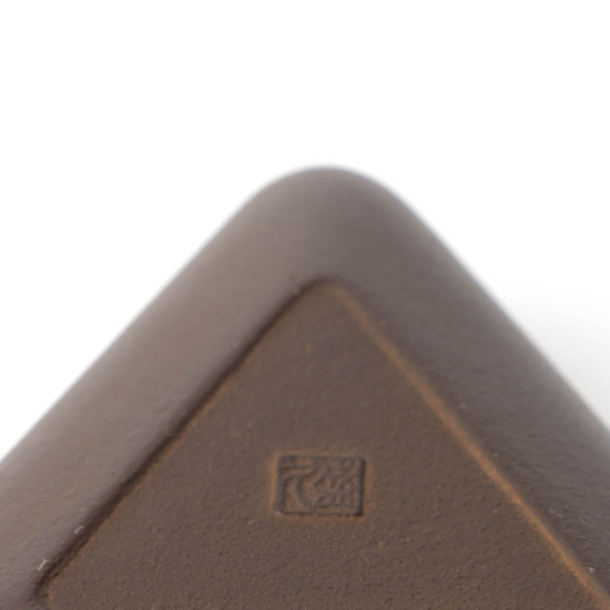Nanbu Tekki Suzuki Morihisa Black Triangle Kobako