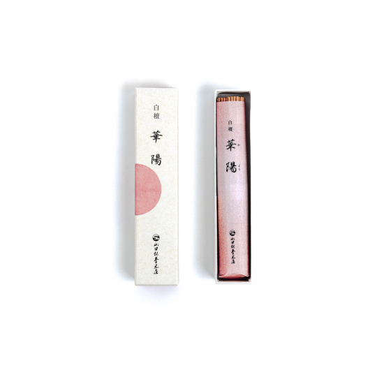 Encens de bois de santal KAYO 華陽 Par Yamada-Matsu