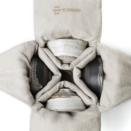 Yoshi En, coffret de 5 bols à thé, pièces noires et blanches, sac de protection gris