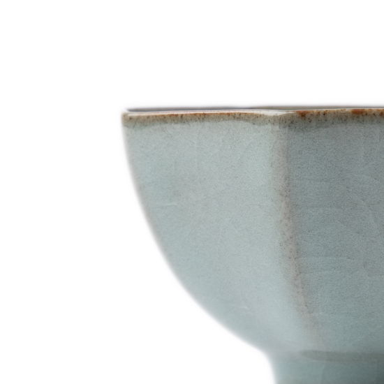 Zhang Weijing Teetasse Seladon Ba Jiao Dunkel
