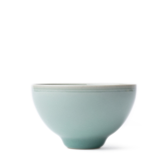 Tasse à thé ronde en céladon clair, Zhang Weijing