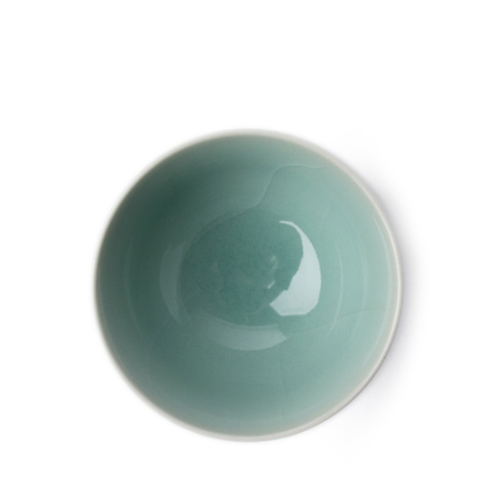 Tasse à thé ronde en céladon clair, Zhang Weijing