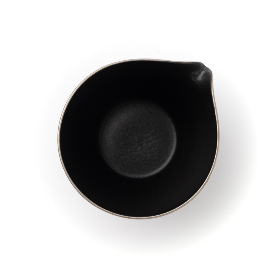 Jingdezhen Iron Glaze Gong Dao Bei