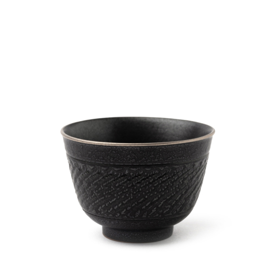 Petite tasse à thé à la glaçure riche en fer de Jingdezhen 2